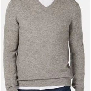 100% Cashmere Sweater NWT